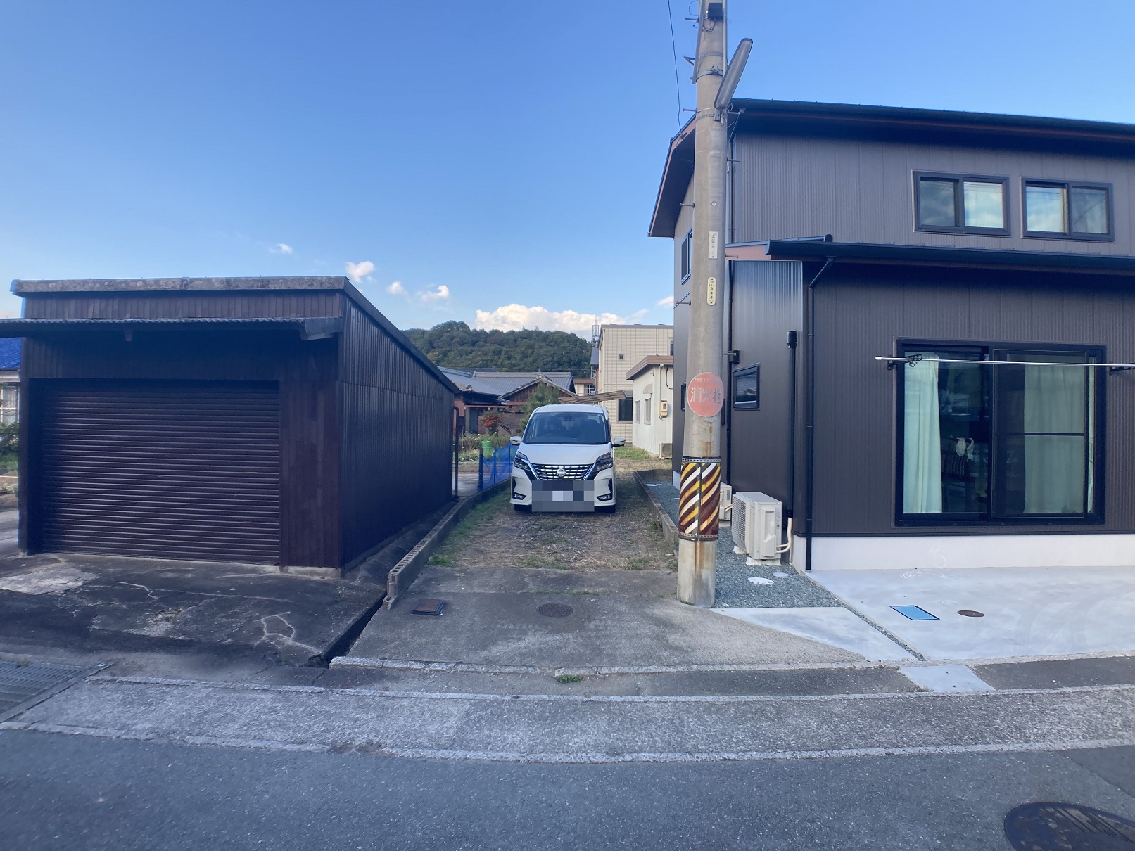 亀山市野村３丁目　売土地　678万円