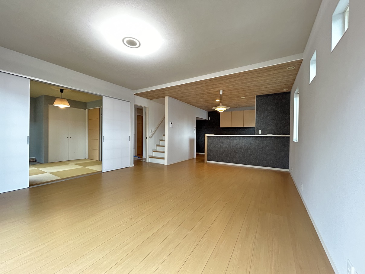 鈴鹿市西条２丁目　中古戸建　４SLDK　新価格：3080万円（税込）価格改定しました
