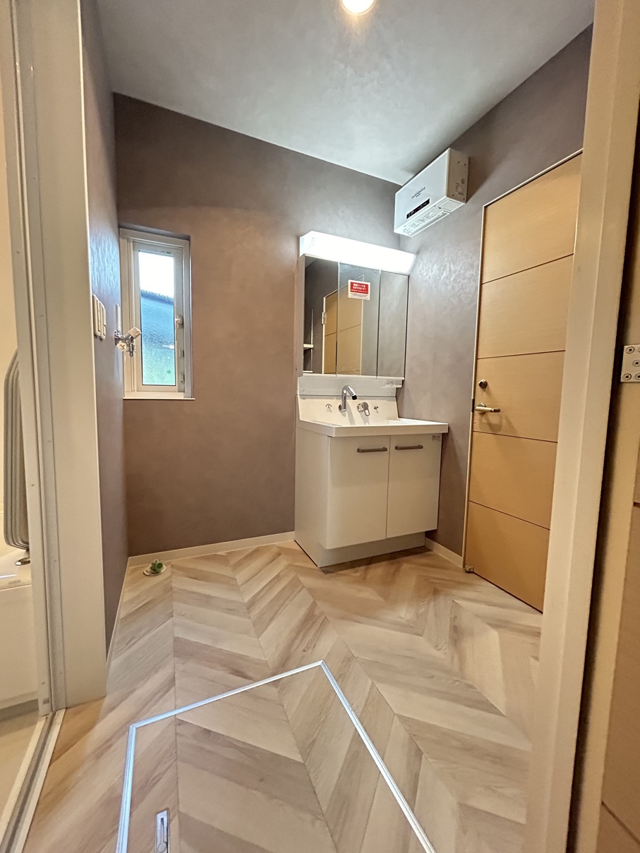 鈴鹿市西条２丁目　中古戸建　４SLDK　新価格：3080万円（税込）価格改定しました