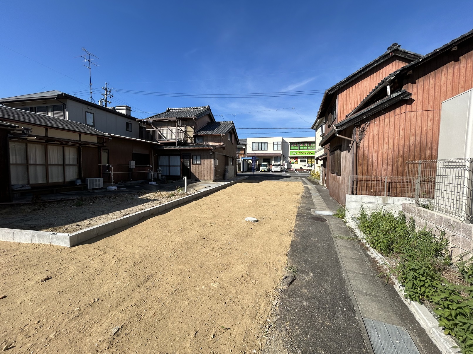 鈴鹿市白子１丁目　土地　1,089万円【価格改定しました】