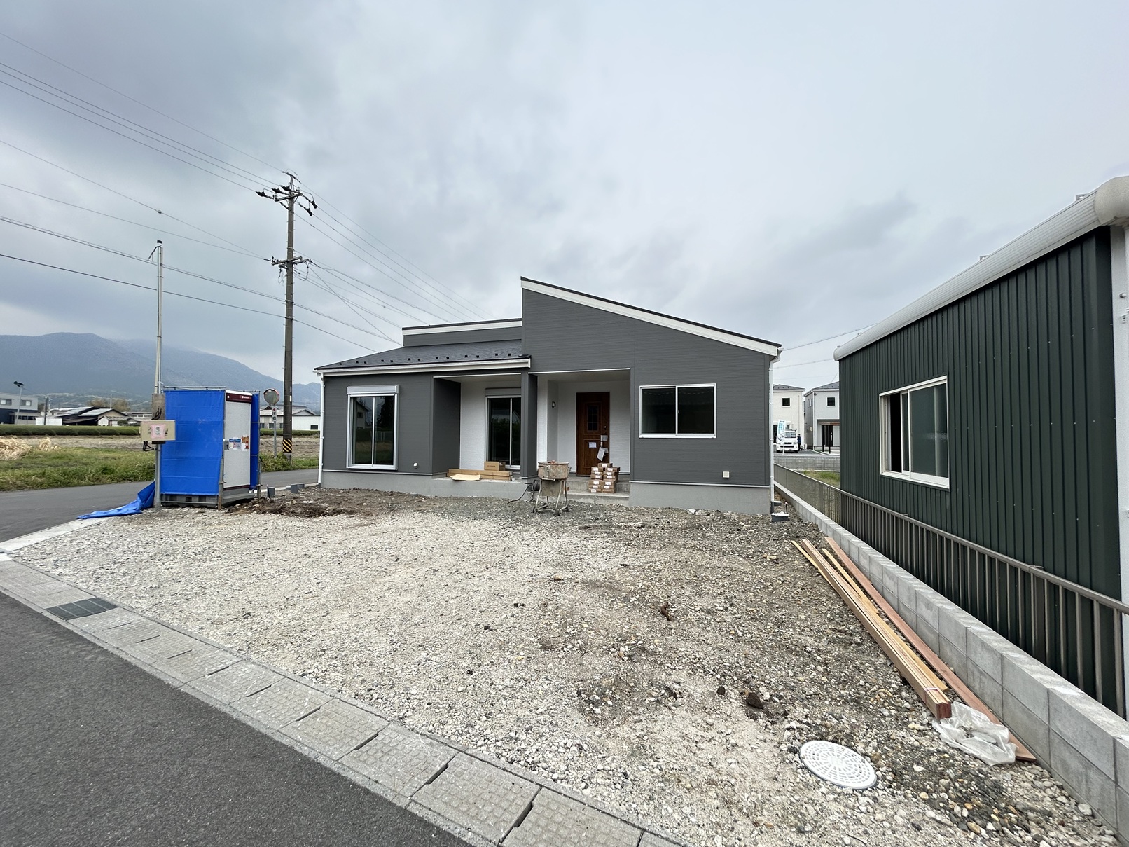 いなべ市大安町石榑東　新築戸建　全６棟【1～4号棟　2月完成】2,180万円～◆今週土日オープンハウス開催◆