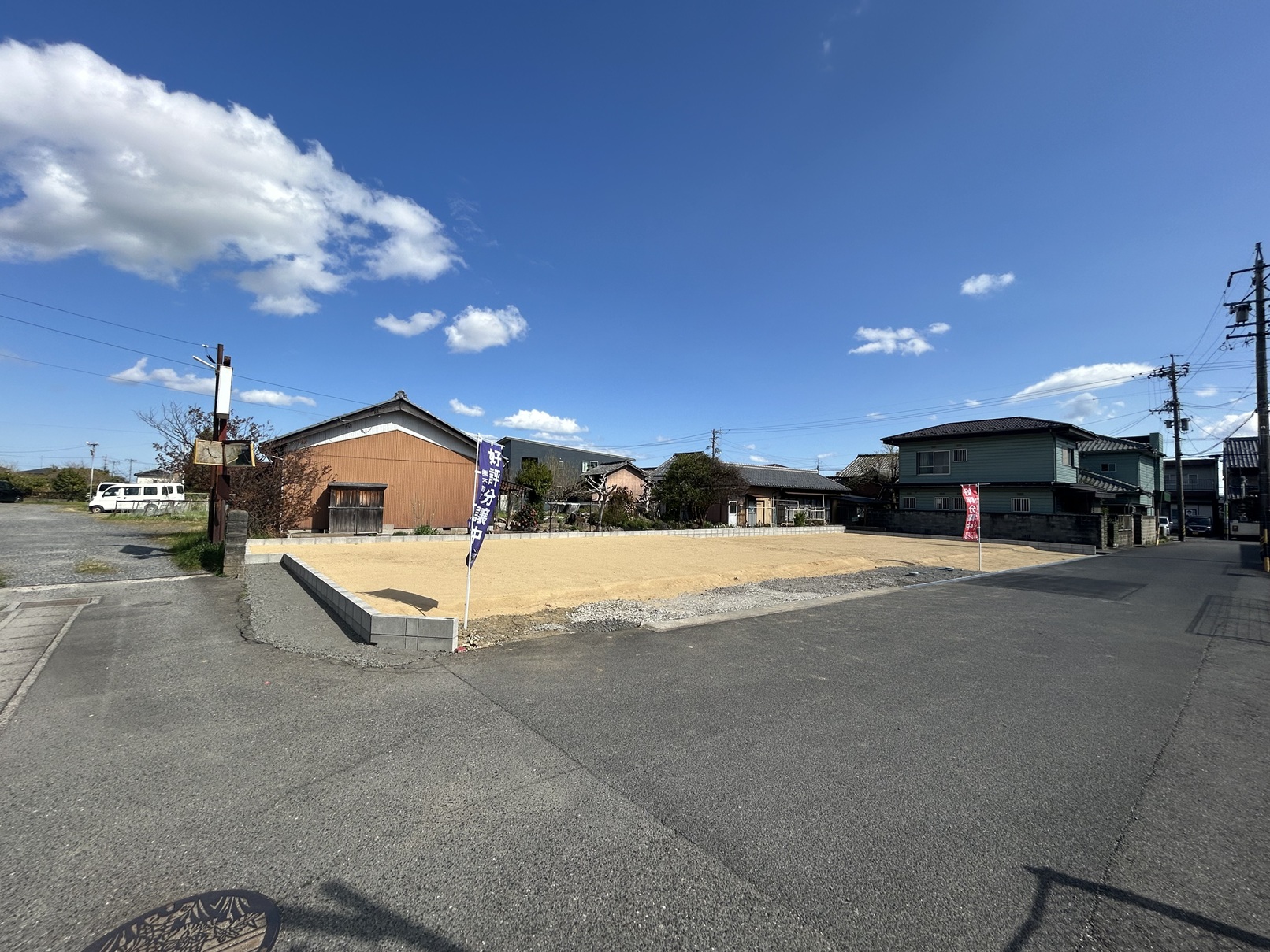 ヴェルデタウン亀山市本町３丁目　全２区画　1,019万円～　敷地53坪～【新規分譲開始】