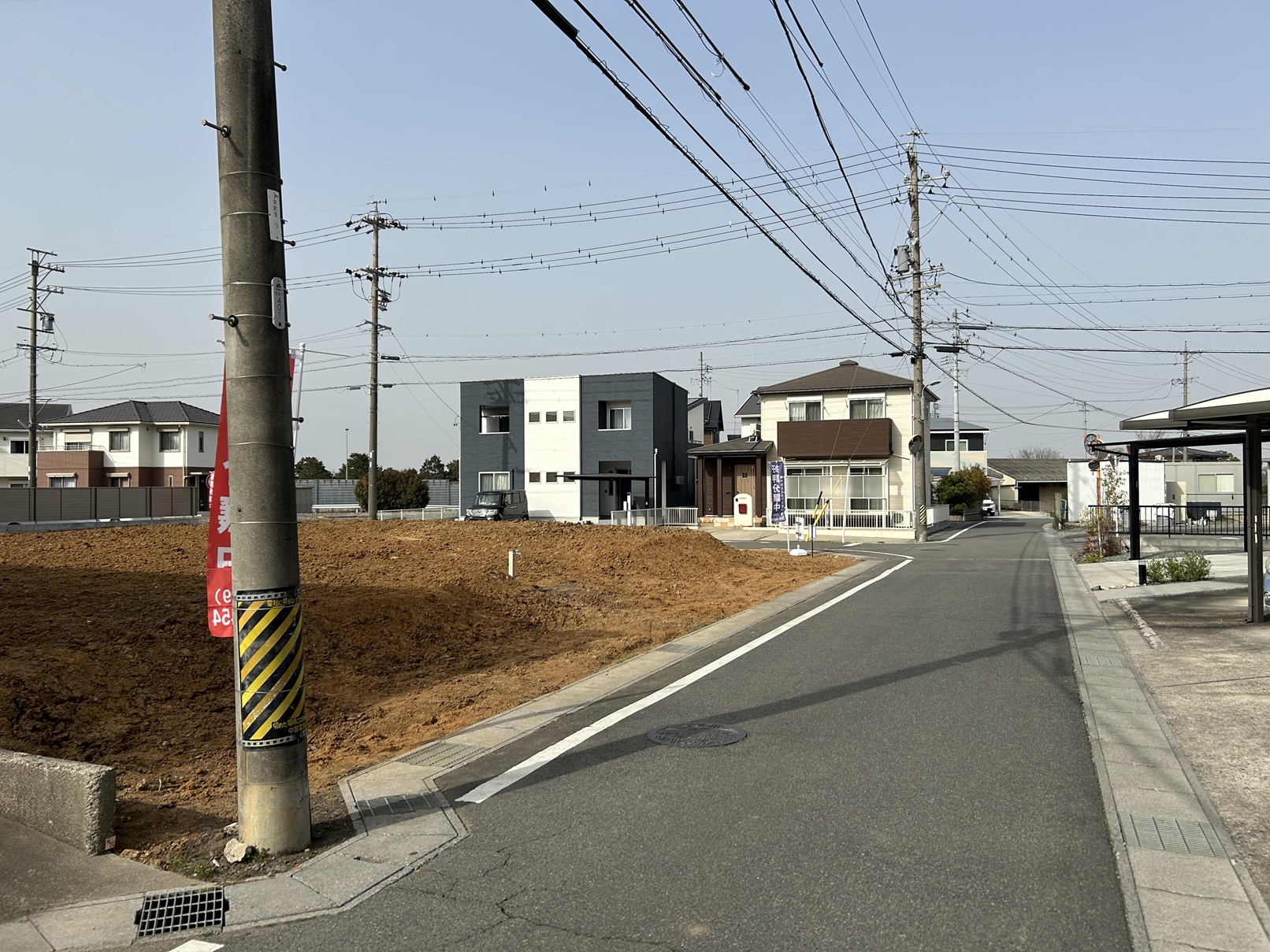 亀山市栄町　新築戸建　全３棟　【7月完成予定】2,380万円（税込）～