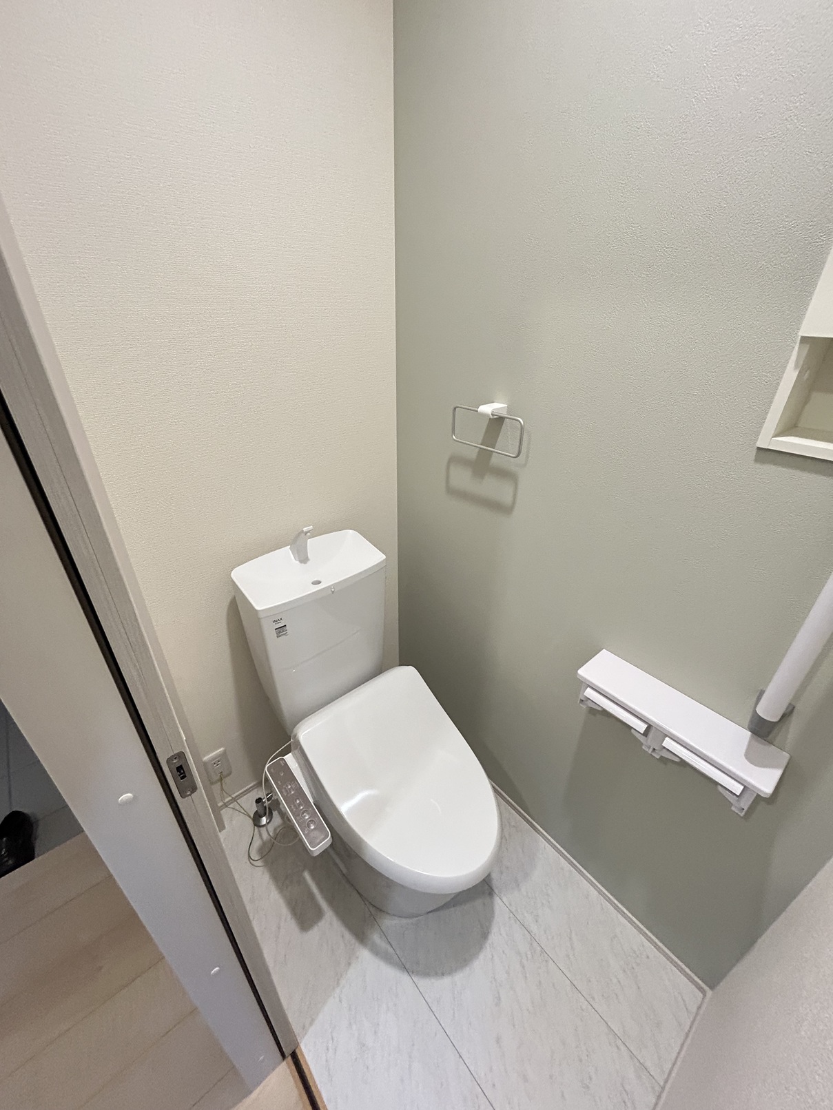 鈴鹿市磯山３丁目　新築戸建　全２棟　2280万円（税込）～　【今週土日　オープンハウス開催】