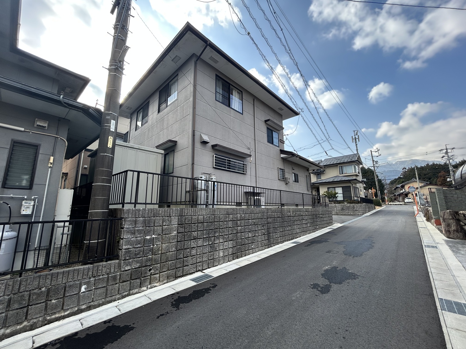 三重郡菰野町杉谷　中古戸建　4LDK　1,048万円