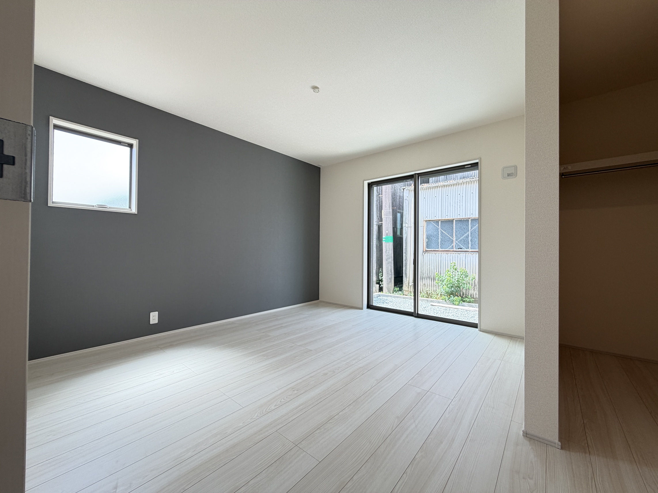 津市白塚町 新築戸建 全2棟 4LDK 2,430万円~ 【1号棟 現在商談中です】